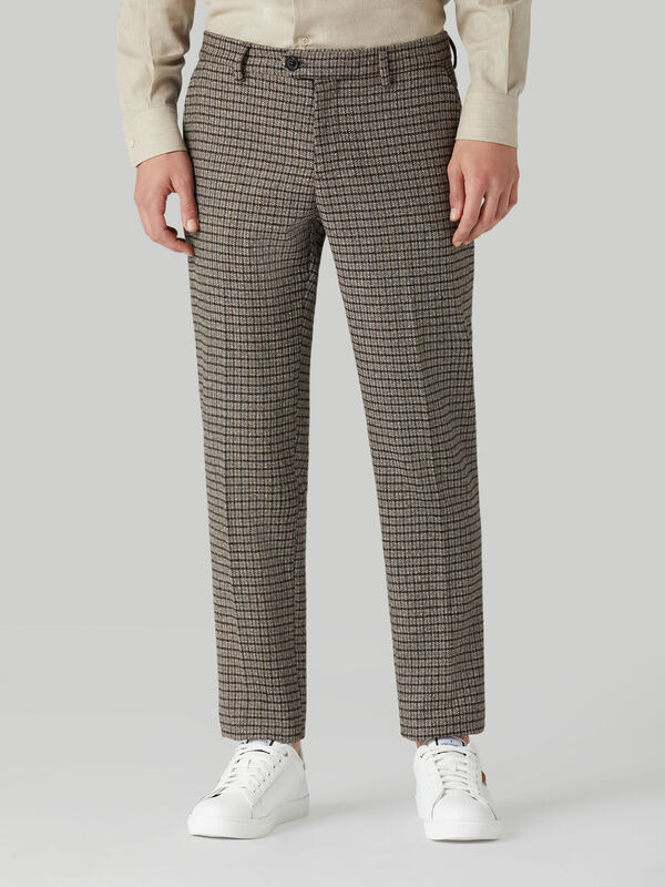 Chequered-Stamford-fit-trousers-in-cotton-and-wool_TRUSSARDI-JEANS_50_01_8051932885175_F